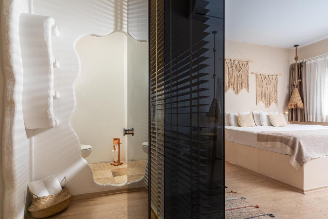 Hotel Gran Via Alsancak 5*